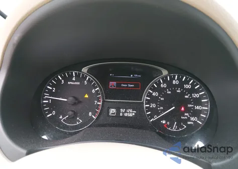 2015 Nissan Altima 2.5 Sv z USA, uszkodzony, nr VIN 1N4AL3AP7FC135630